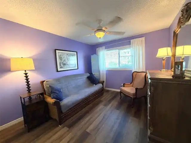 Listing Photo 17