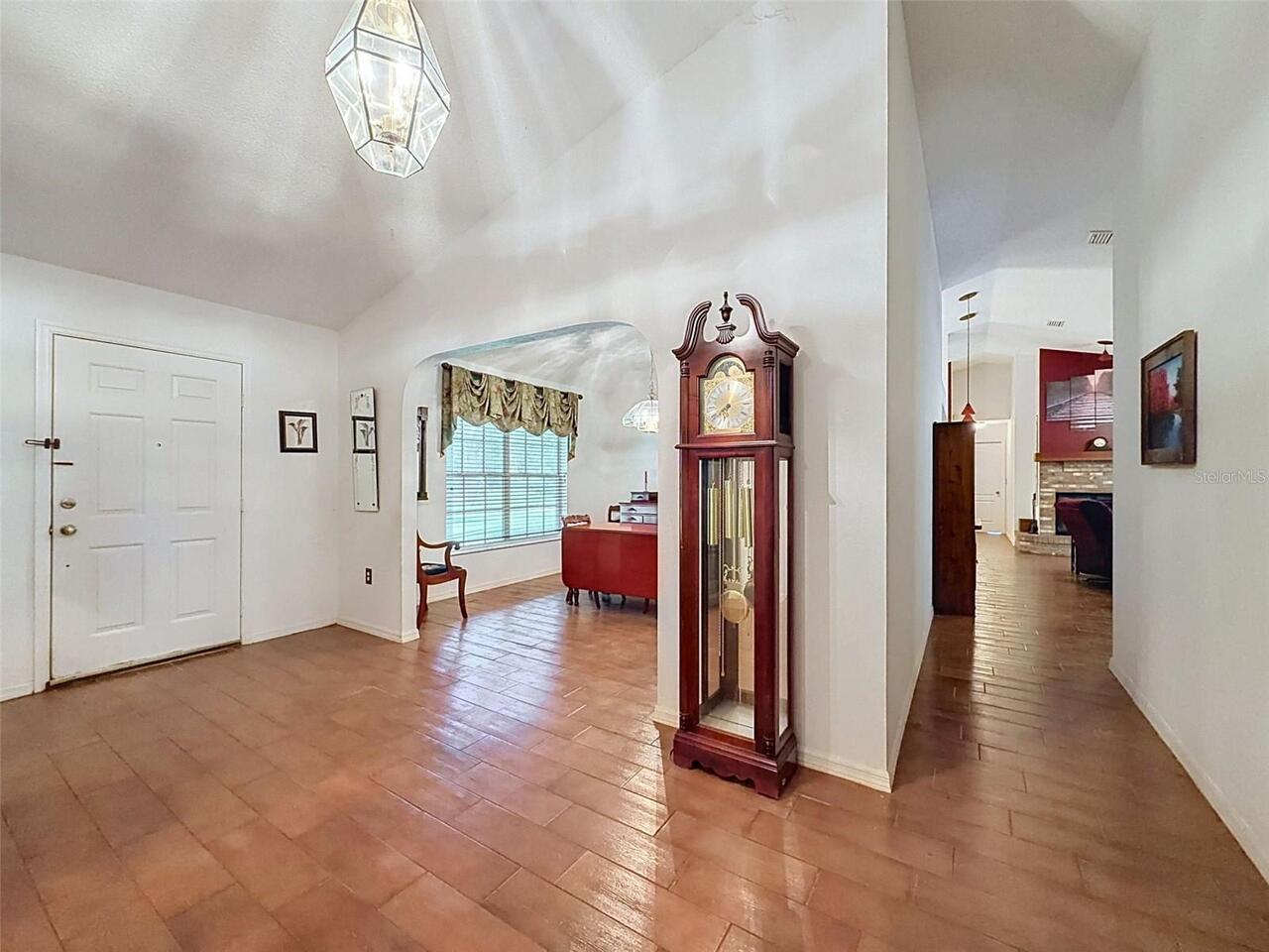 Listing Photo 17