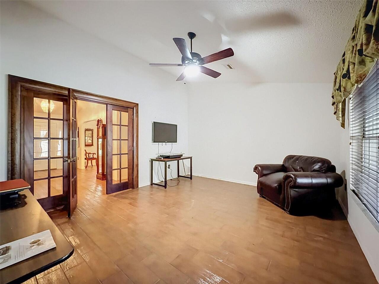 Listing Photo 22