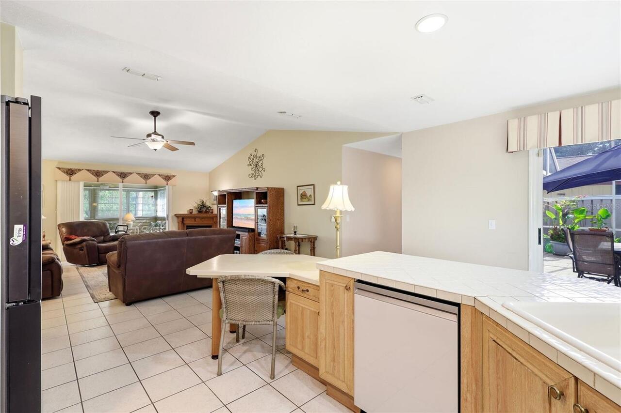 Listing Photo 11