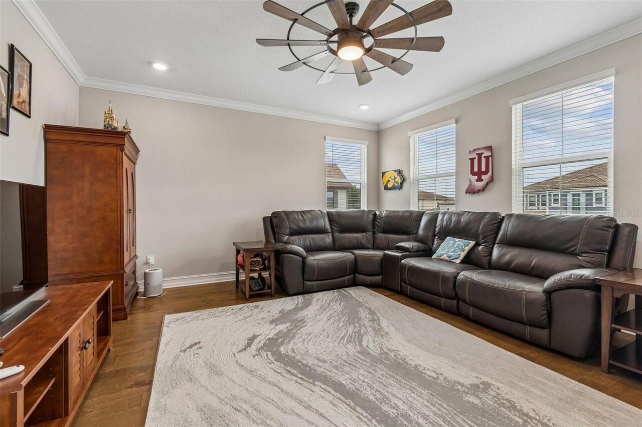 Listing Photo 17