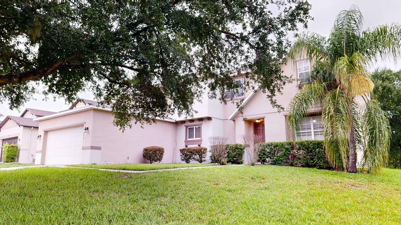 Listing Photo 10