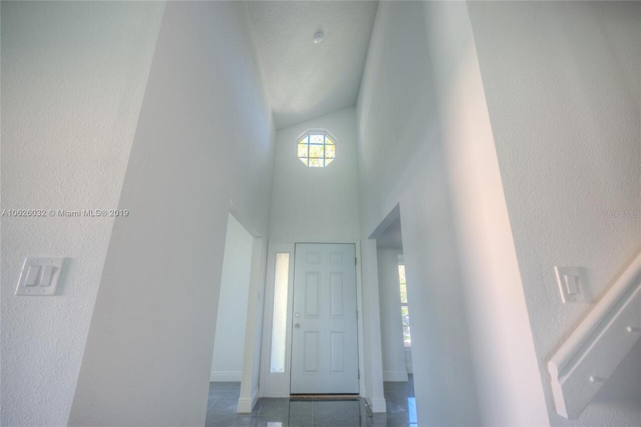 Listing Photo 14
