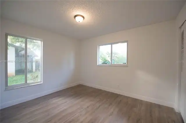 Listing Photo 26