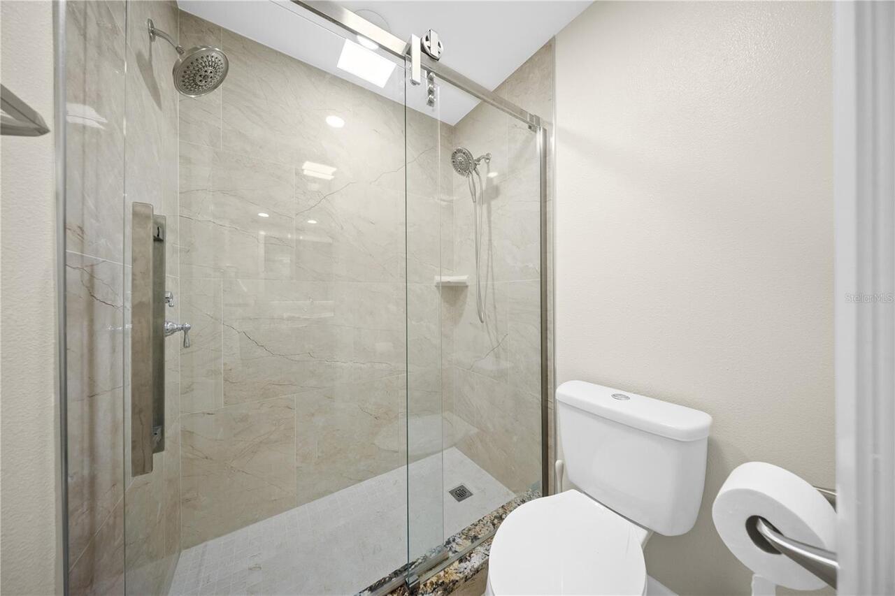 Listing Photo 37