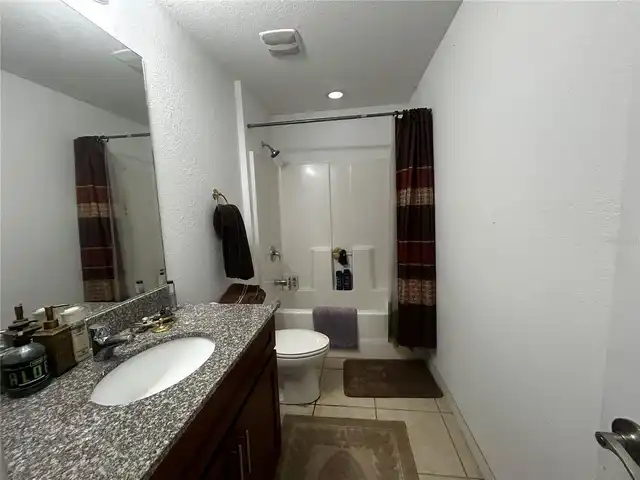 Listing Photo 10