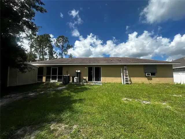 Listing Photo 17