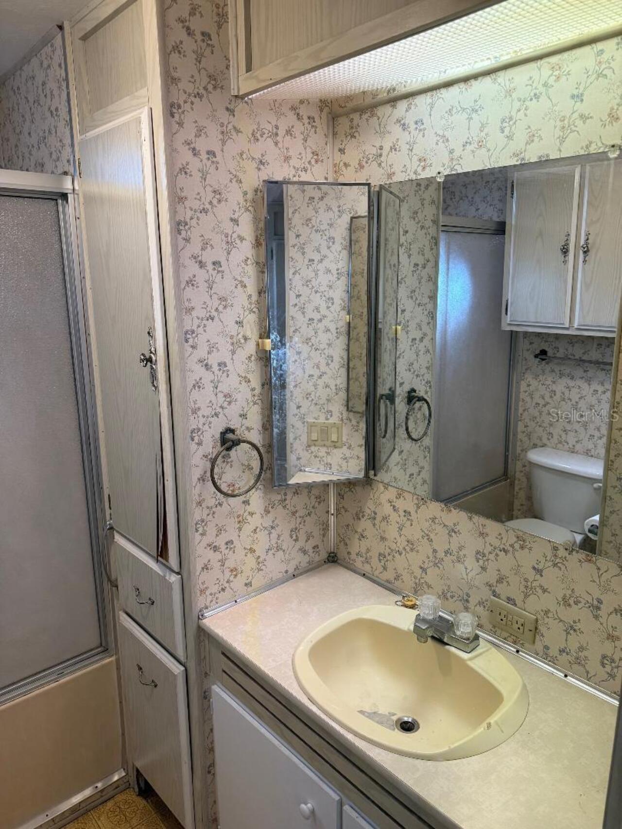 Listing Photo 8