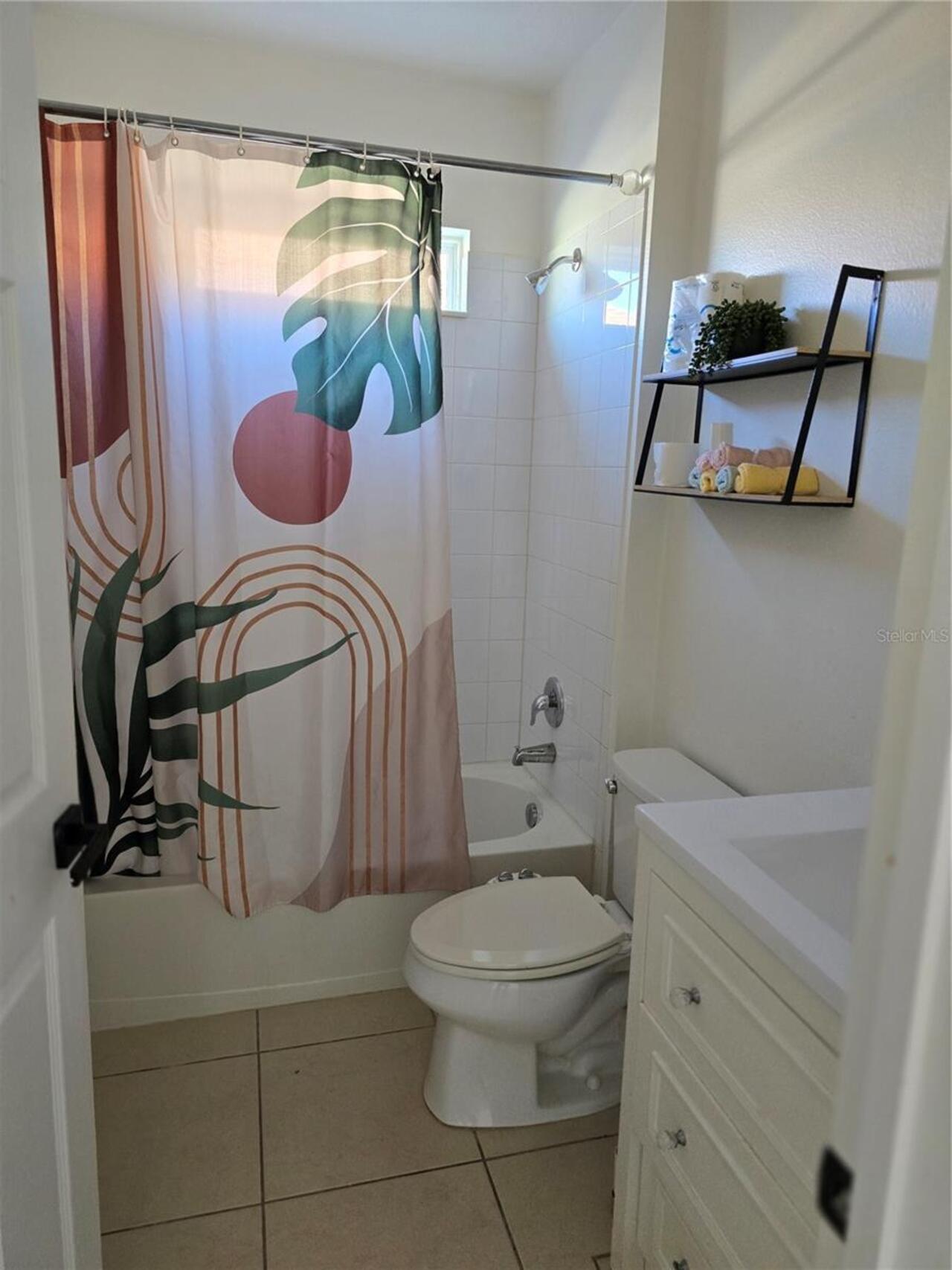 Listing Photo 10