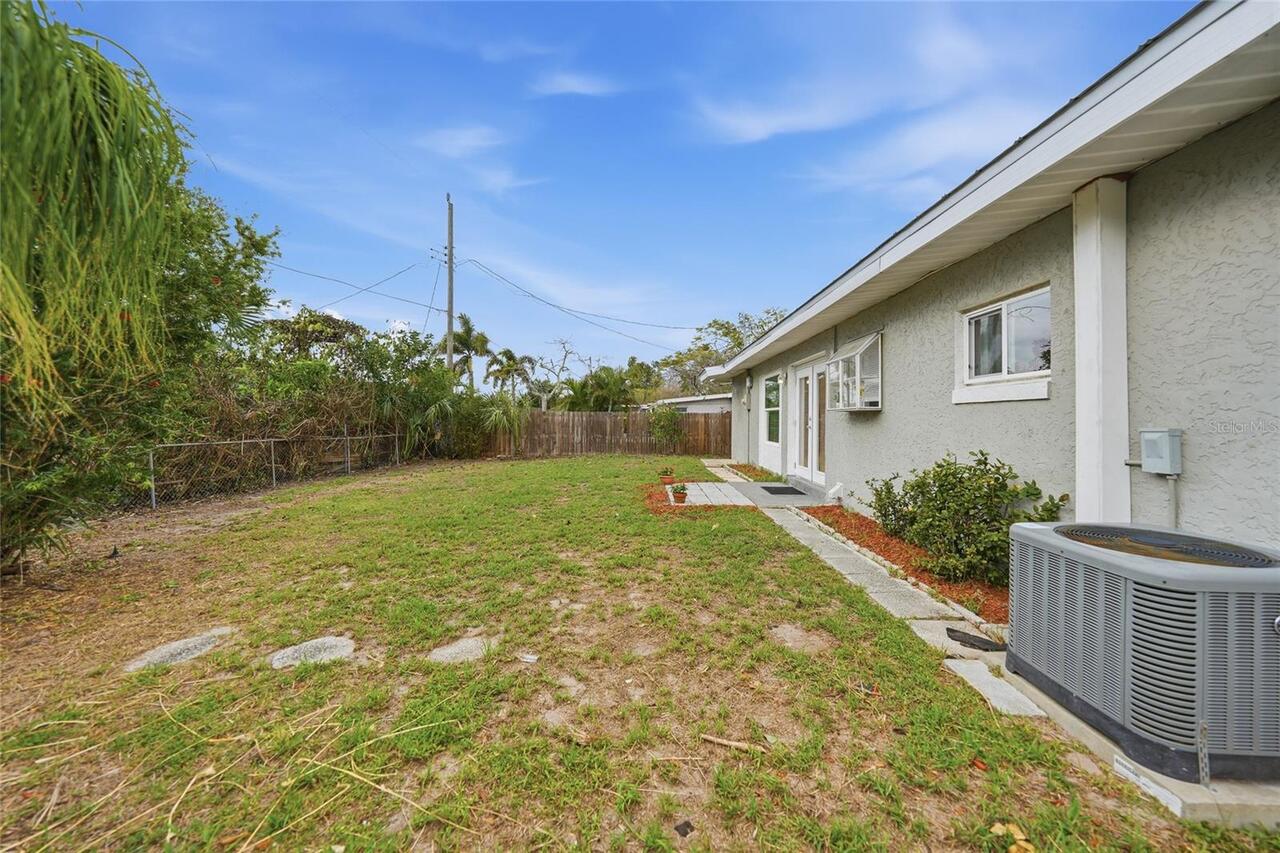 Listing Photo 25