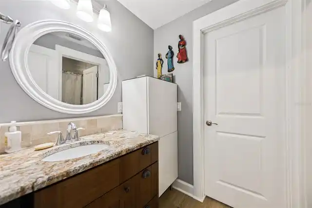 Listing Photo 17