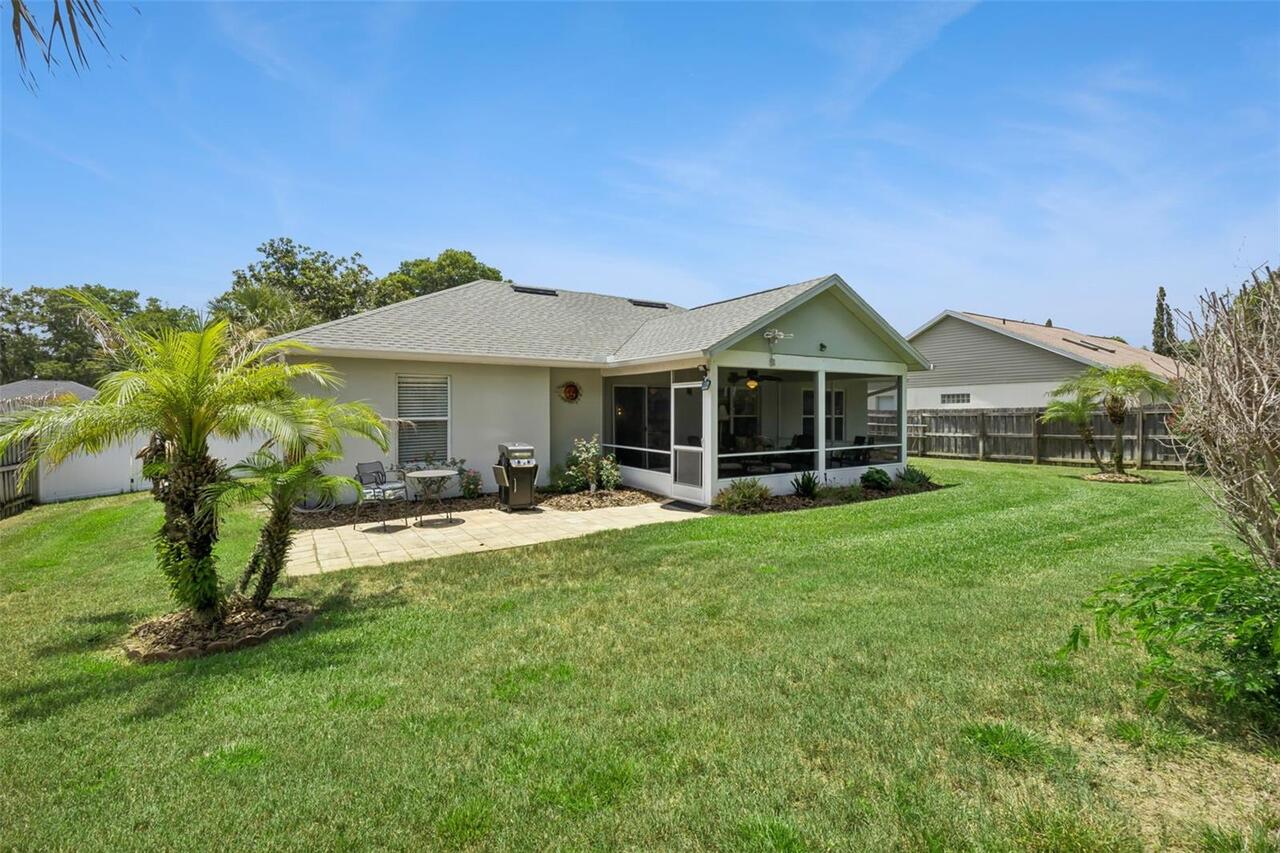 Listing Photo 12