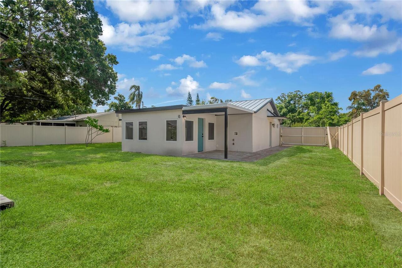 Listing Photo 18