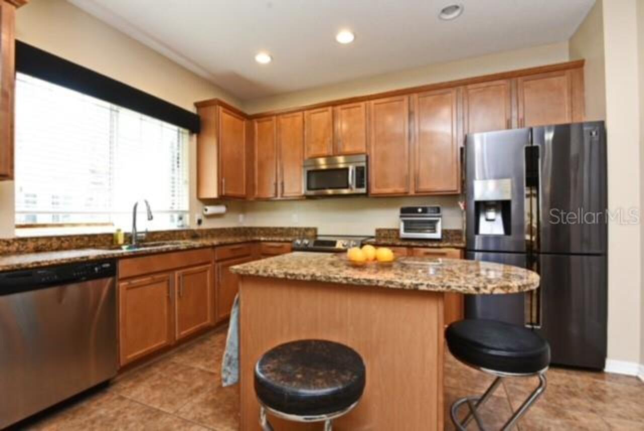 Listing Photo 5