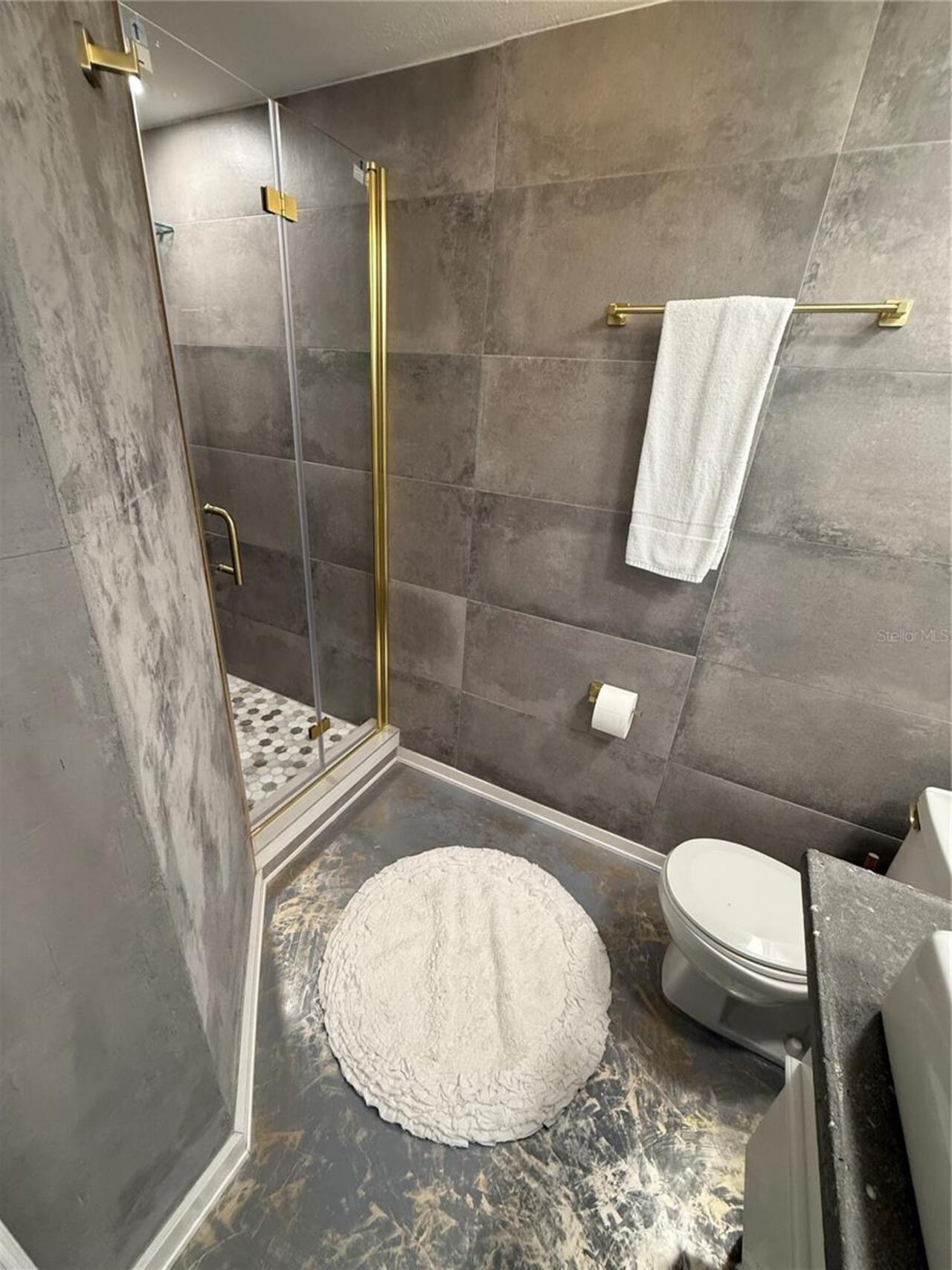 Listing Photo 25