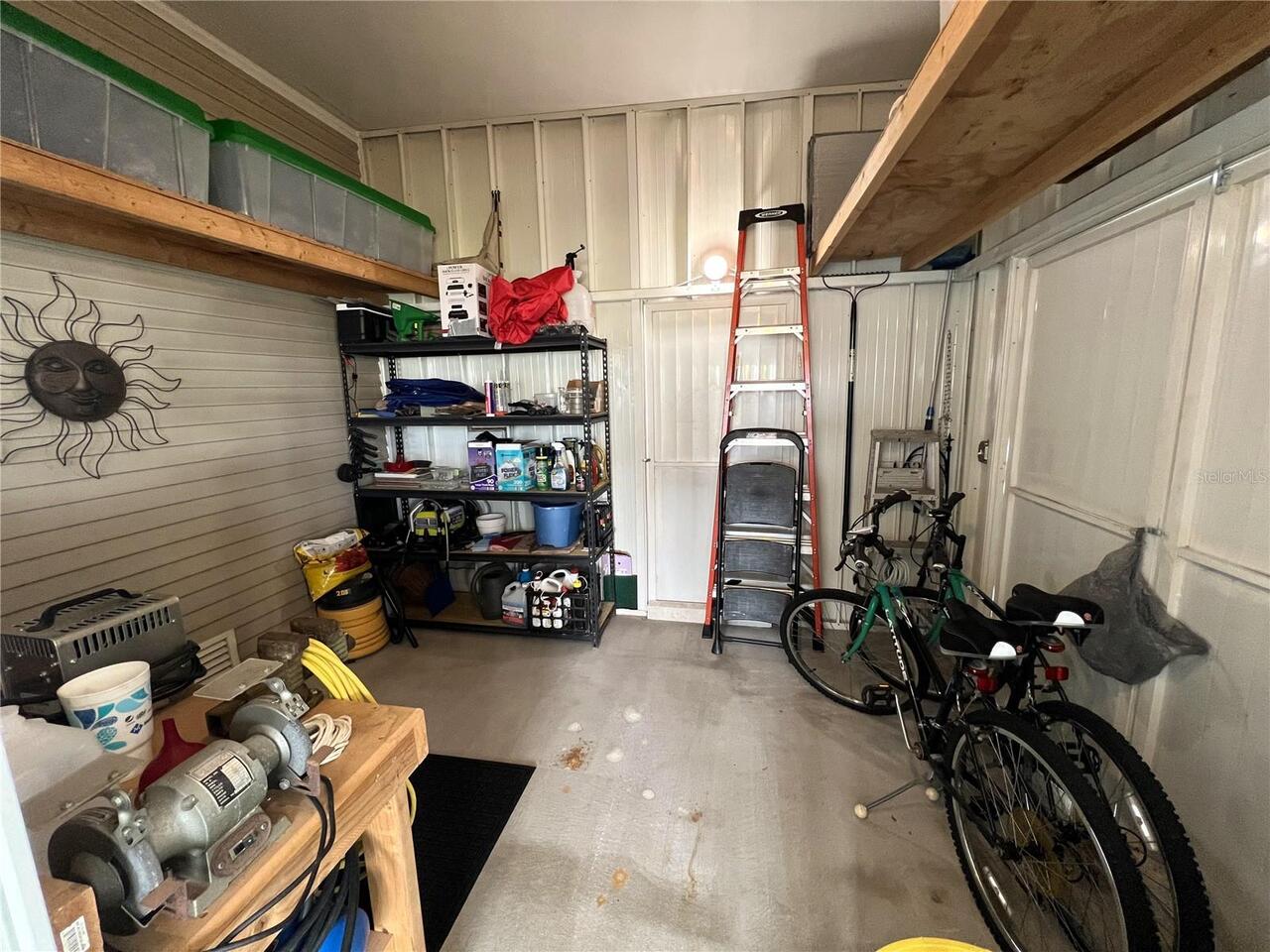 Listing Photo 11
