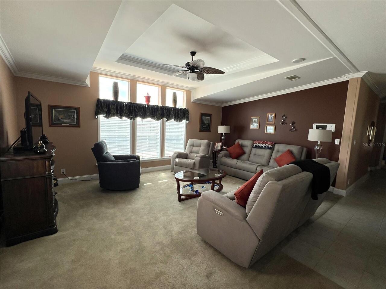 Listing Photo 14