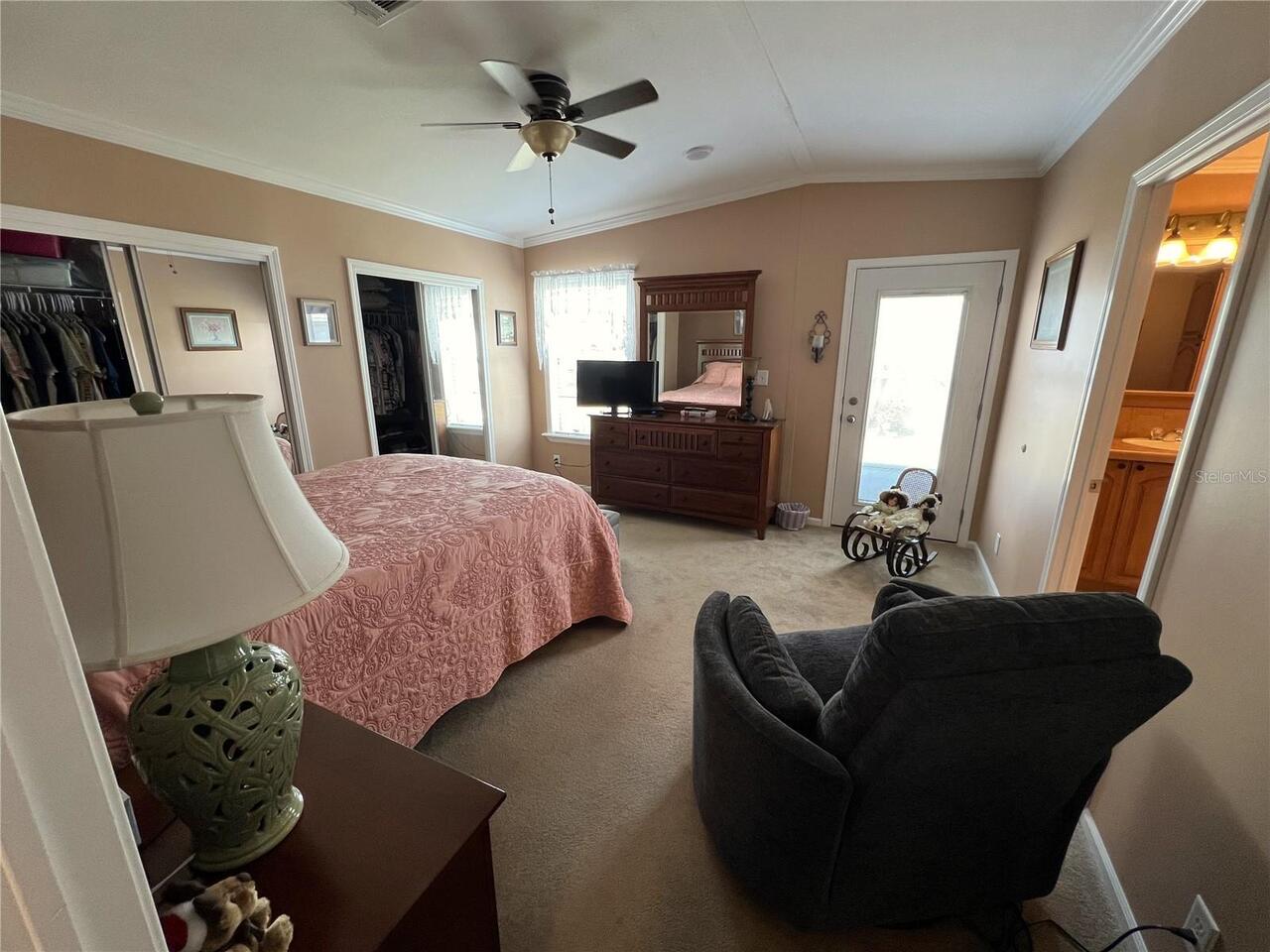 Listing Photo 16