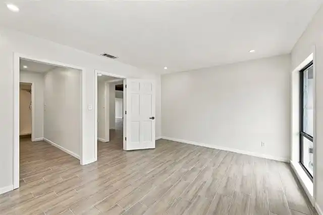 Listing Photo 47