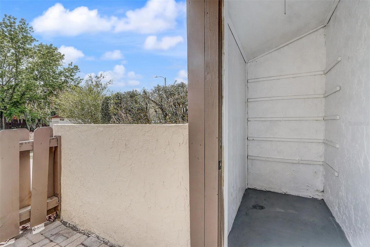 Listing Photo 9