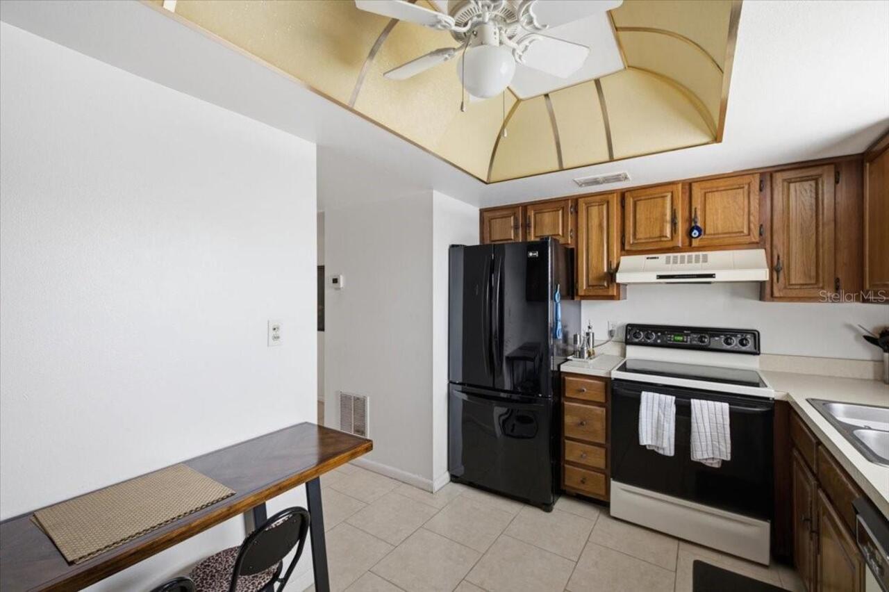 Listing Photo 17