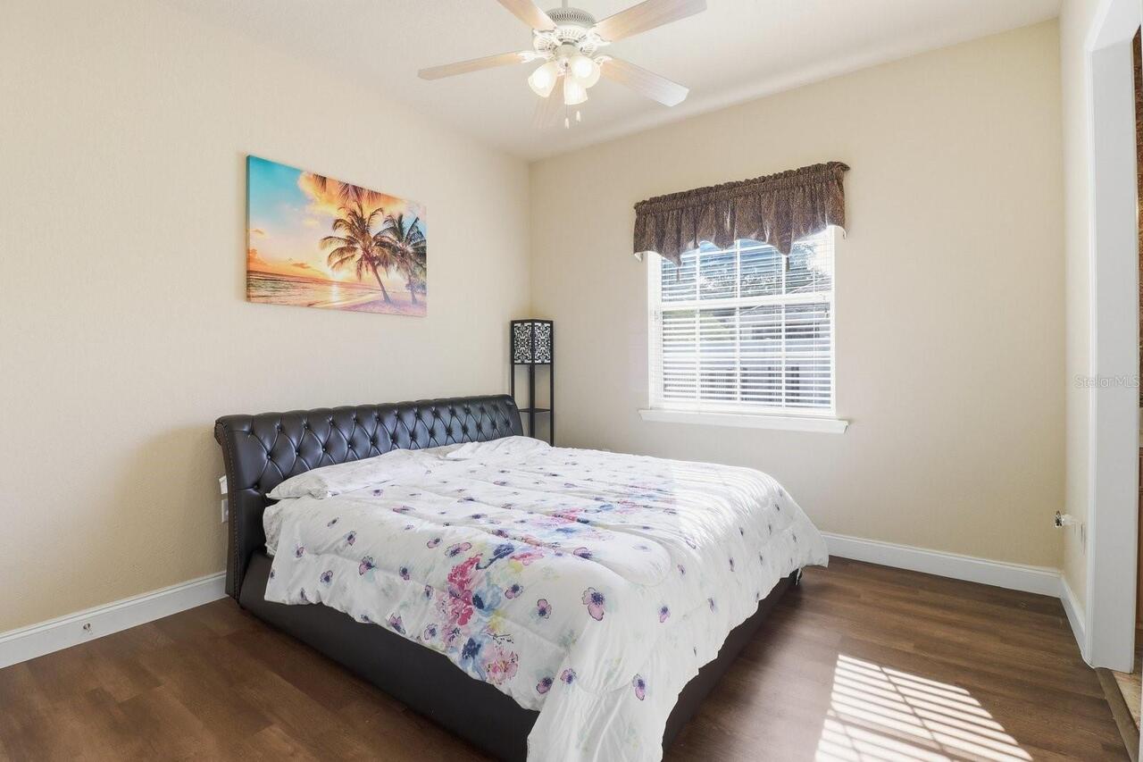 Listing Photo 33