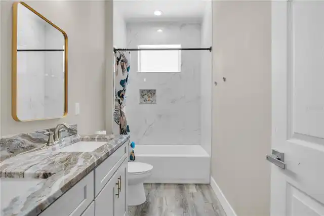 Listing Photo 24