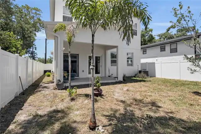 Listing Photo 25