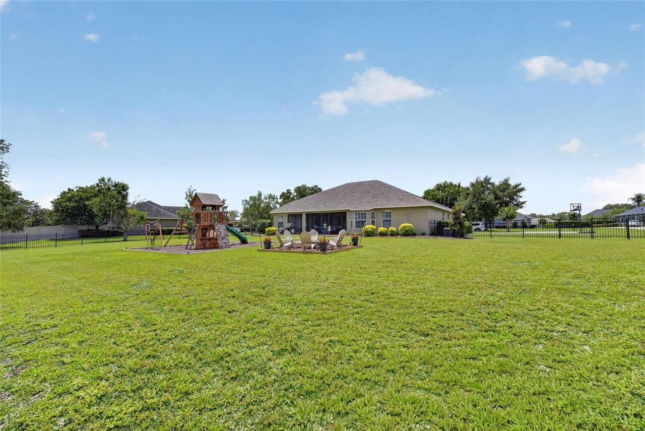 Listing Photo 35