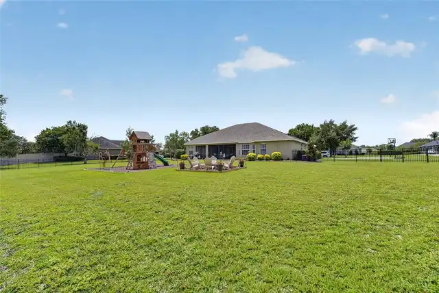 Listing Photo 35