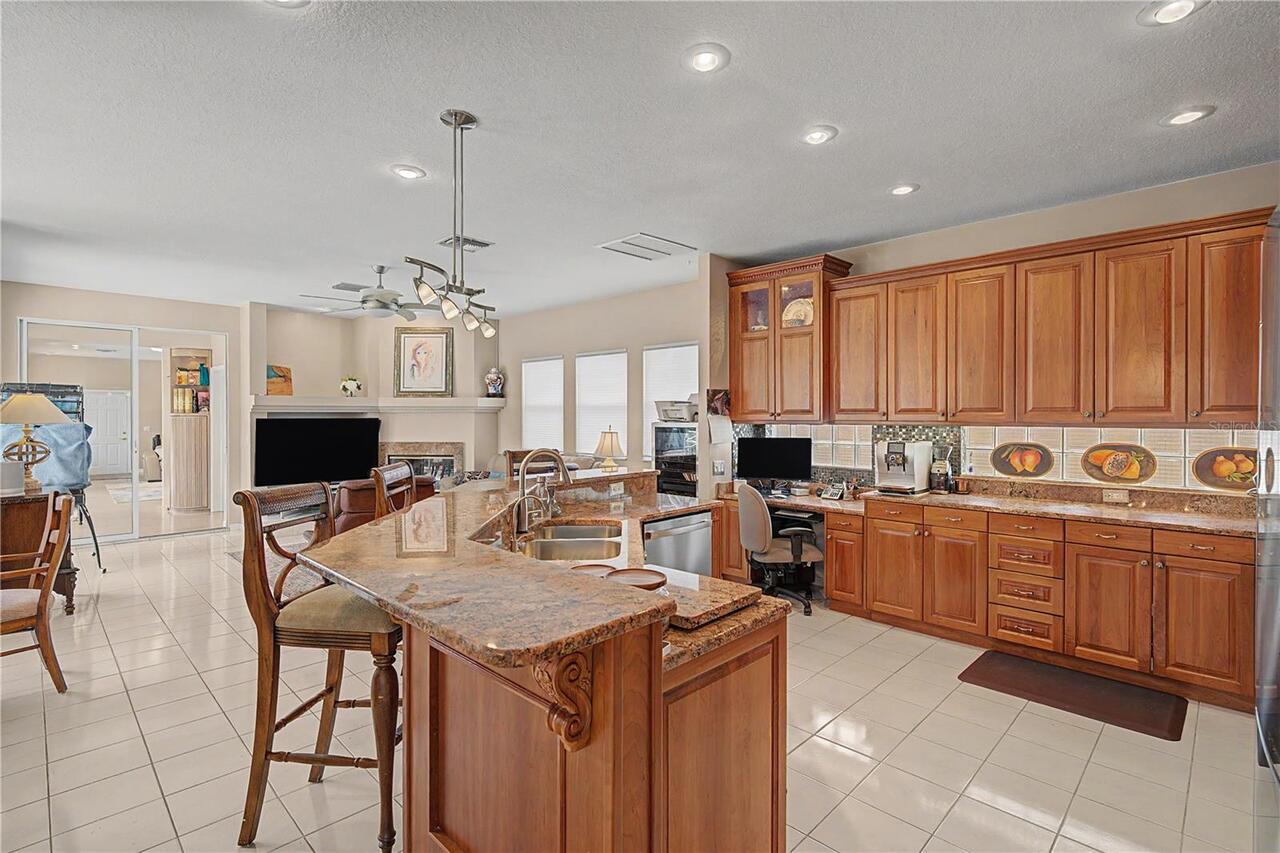Listing Photo 15