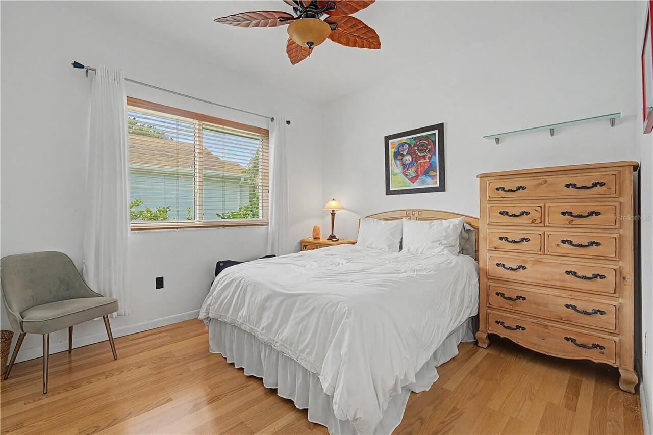 Listing Photo 33