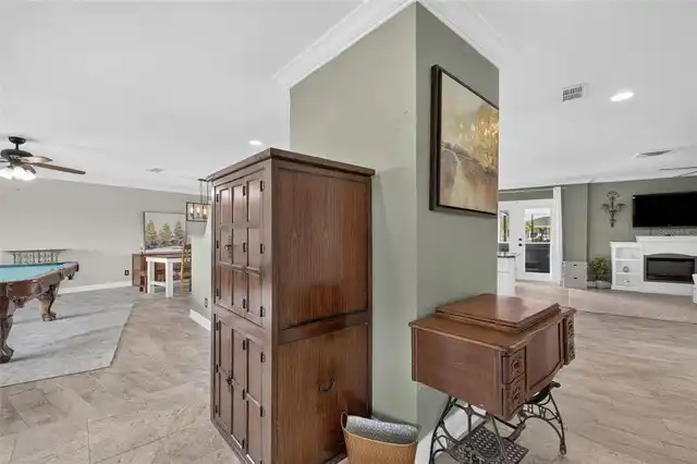 Listing Photo 9