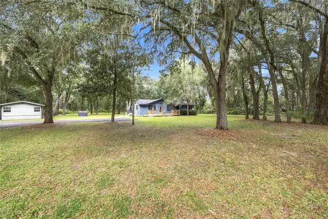 Listing Photo 8