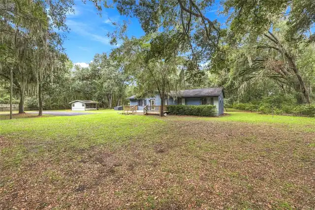 Listing Photo 11
