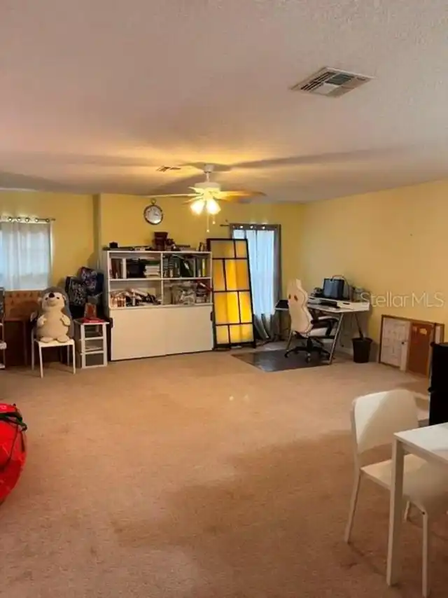 Listing Photo 9