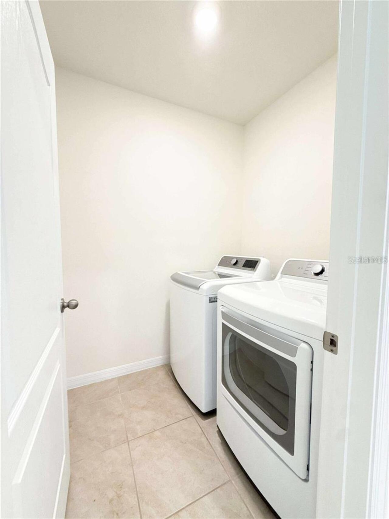 Listing Photo 12
