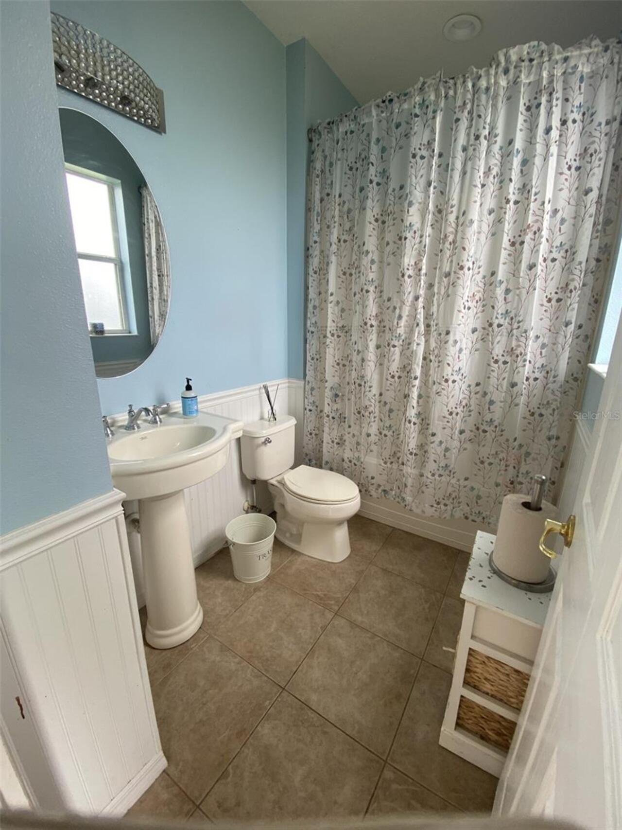 Listing Photo 8