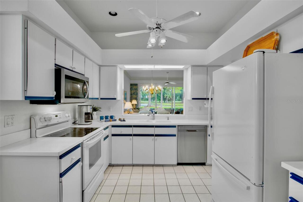 Listing Photo 17