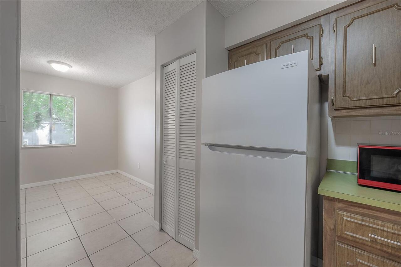 Listing Photo 9