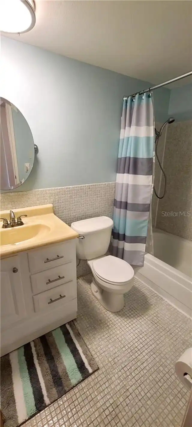 Listing Photo 11