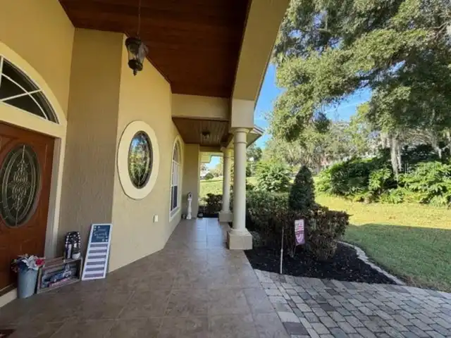 Listing Photo 7