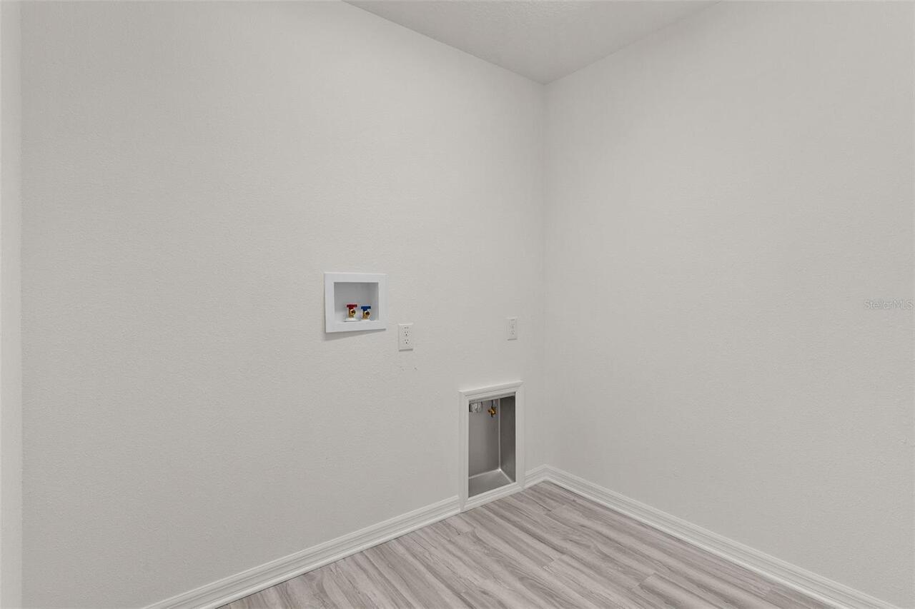 Listing Photo 37