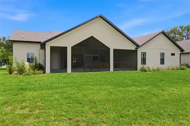 Listing Photo 74