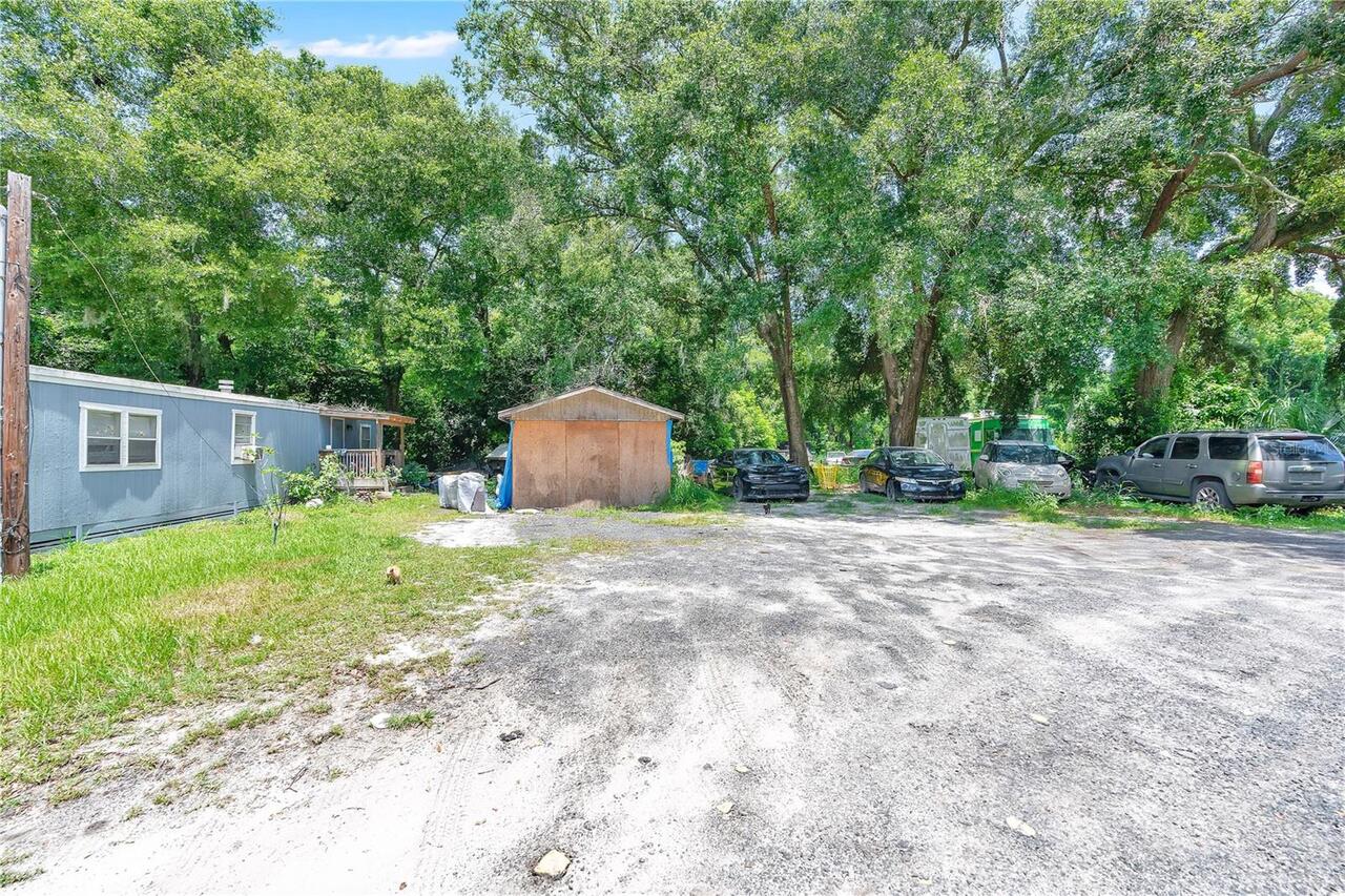 Listing Photo 11