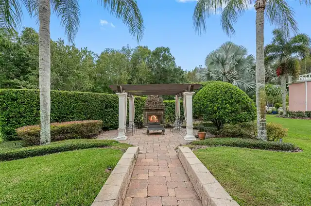 Listing Photo 7