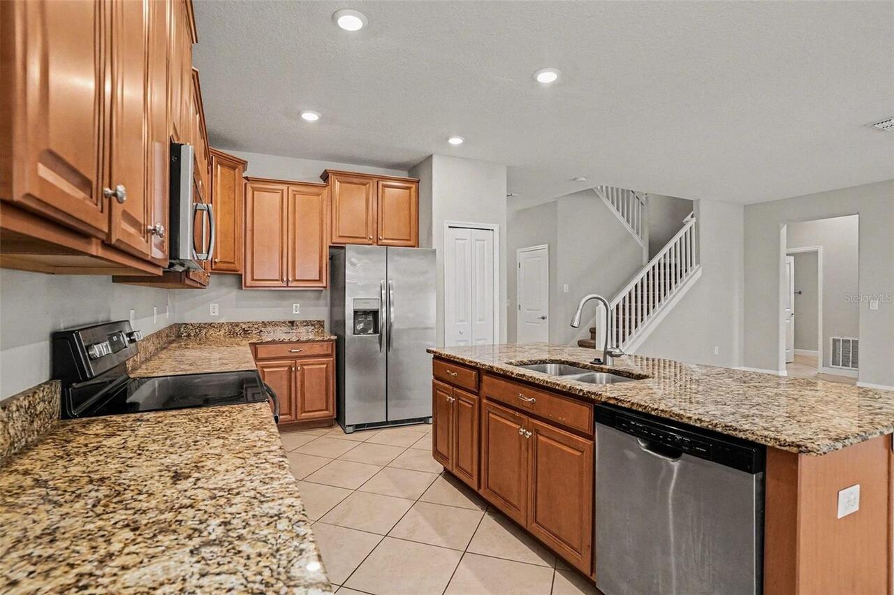 Listing Photo 10