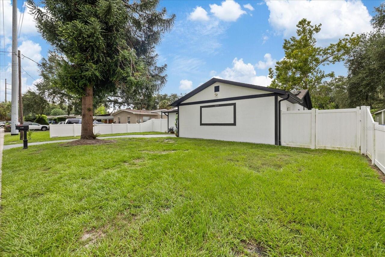 Listing Photo 37