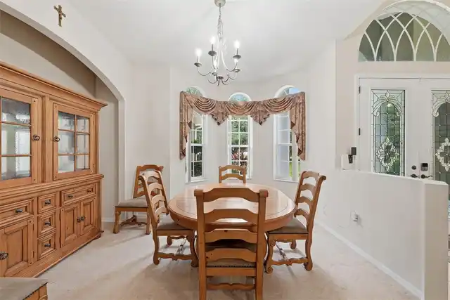 Listing Photo 17