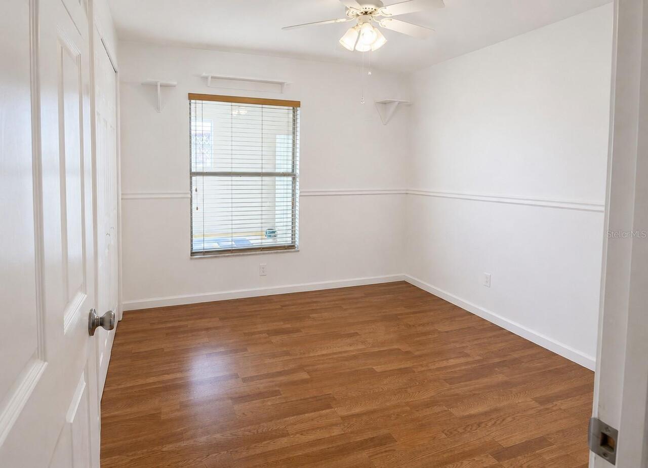 Listing Photo 9